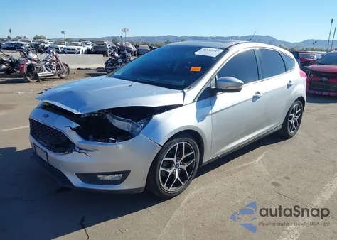 2018 Ford Focus Sel from USA, damaged, VIN 1FADP3M26JL303770